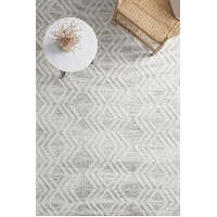 Rug Culture MAISON Floor Area Carpeted Rug Modern Rectangle Off White & Black 280x190cm